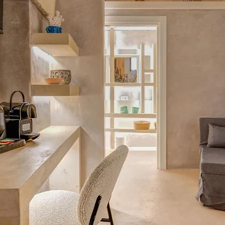 Guest house Via Cota 24 Raro 3*